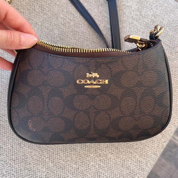 Coach Mini Teri Shoulder Bag in Signature Canvas - Picture 1 of 4